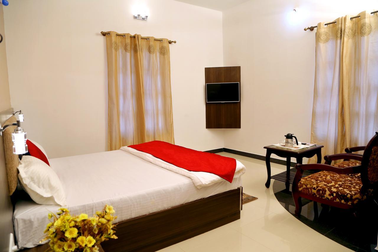 Premier Inn Yercaud Eksteriør billede
